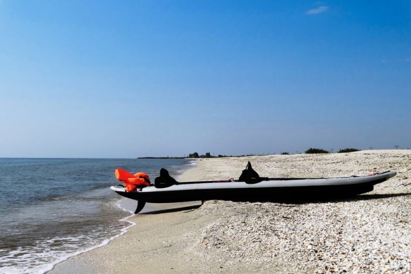 what is a skeg on a kayak
